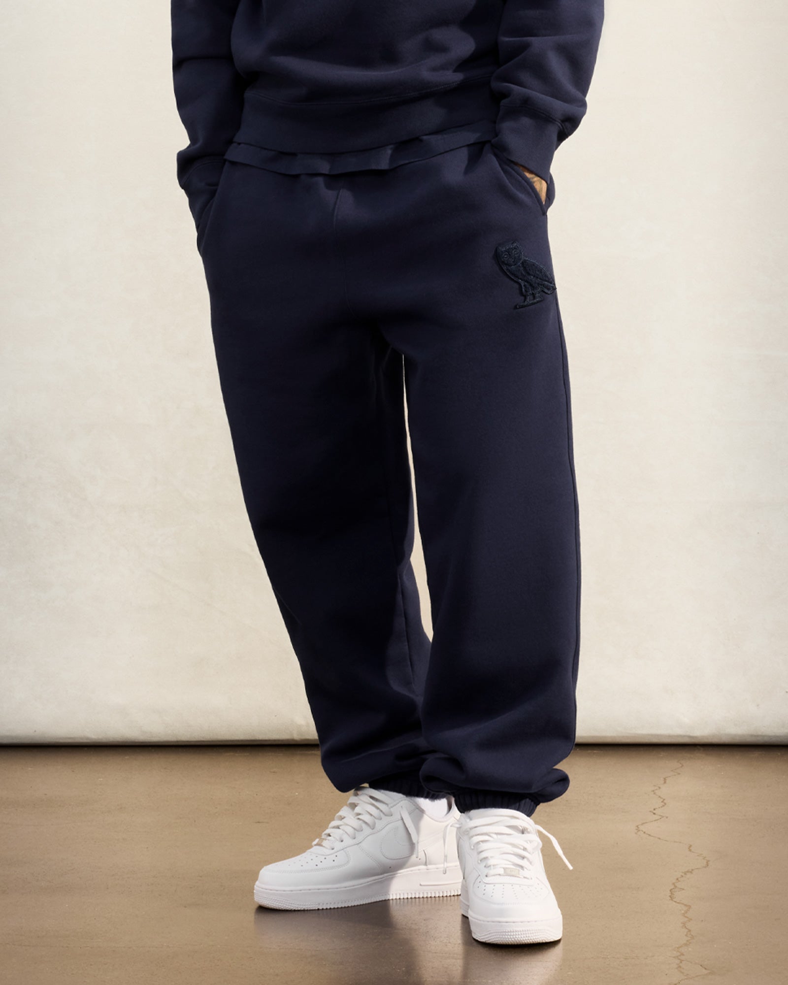 Mini OG Relaxed Fit Sweatpant - Navy IMAGE #4