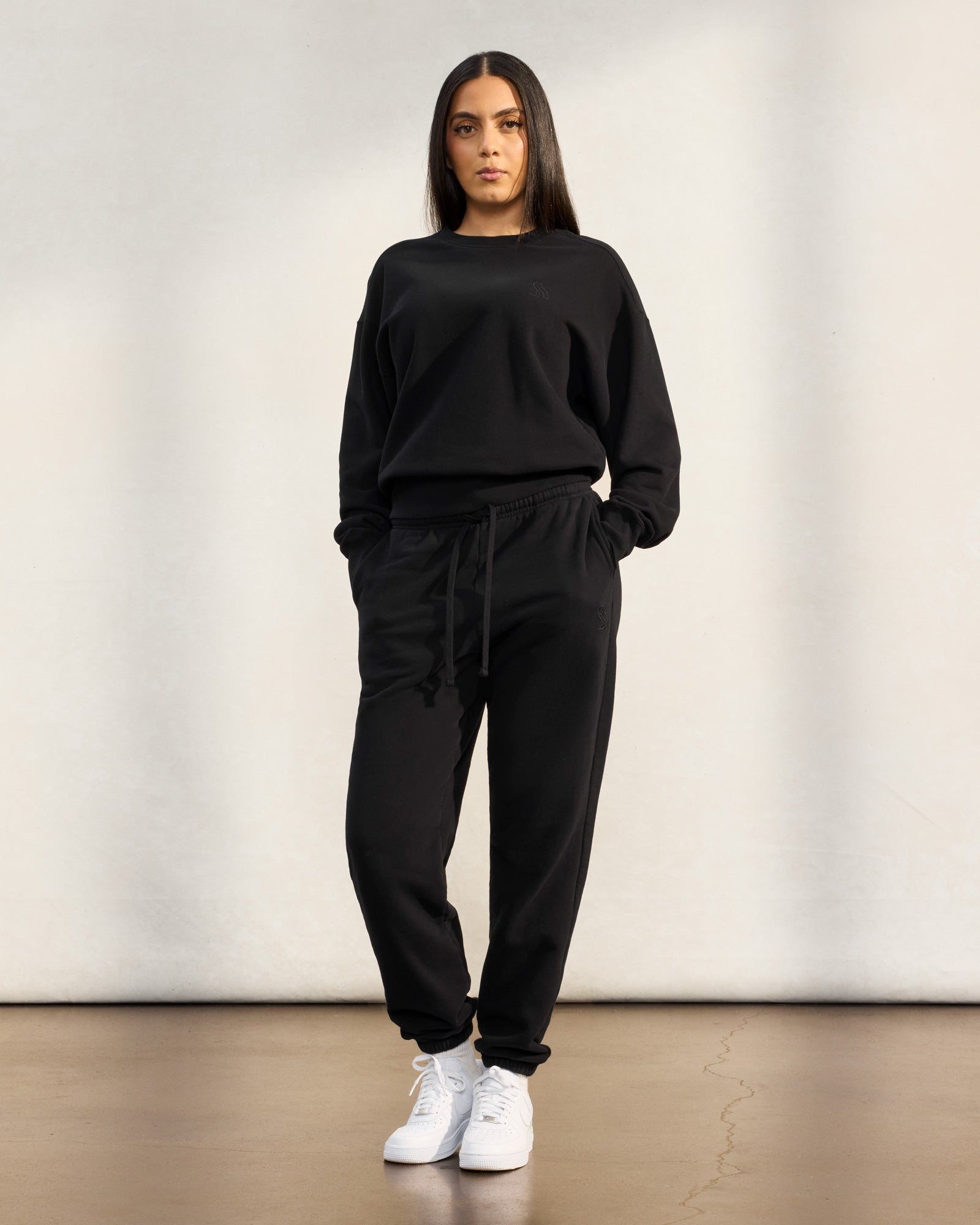 Relaxed Fit Sweatpant - Black IMAGE #2