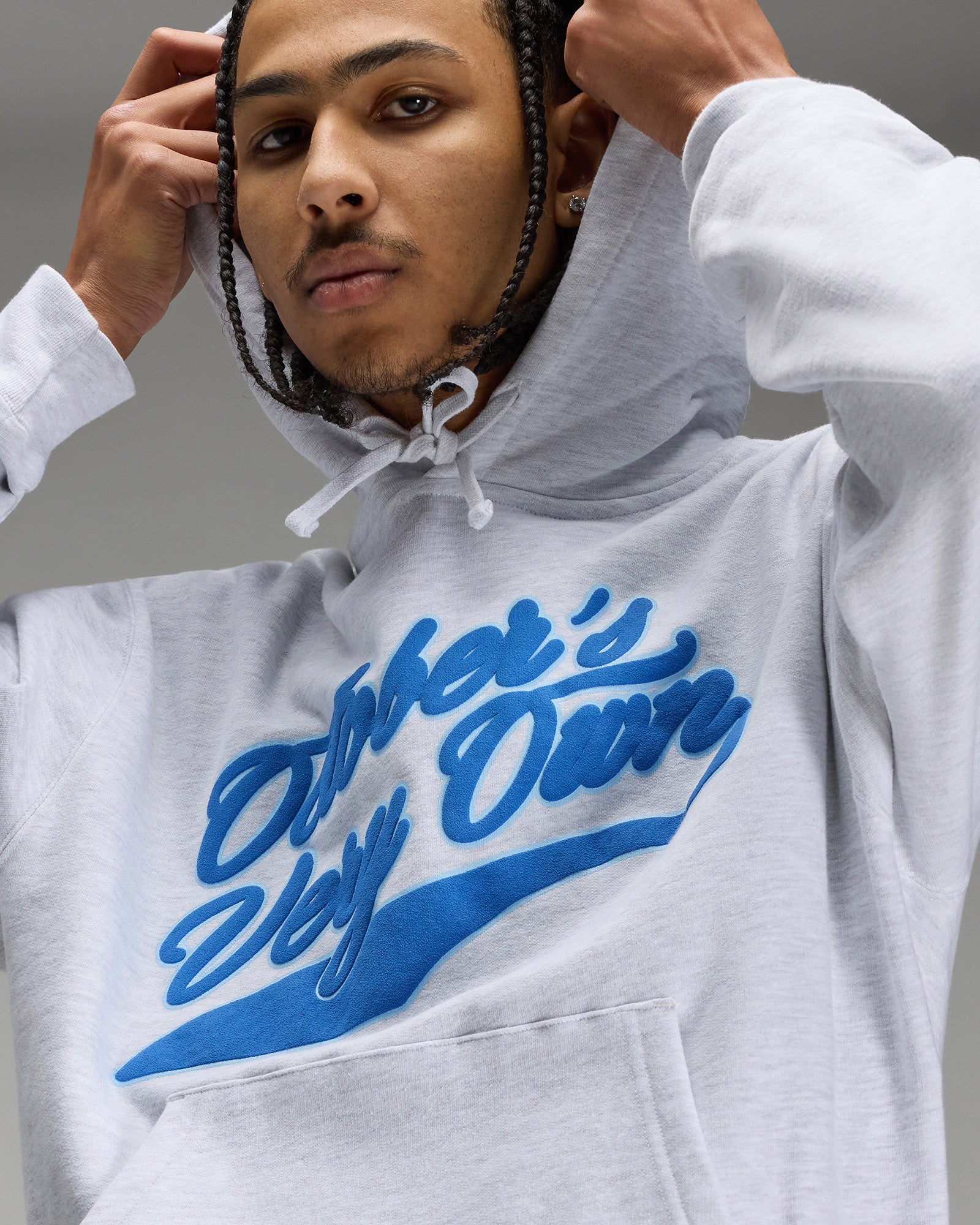 Sports Script Hoodie - Ash Heather Grey IMAGE #6