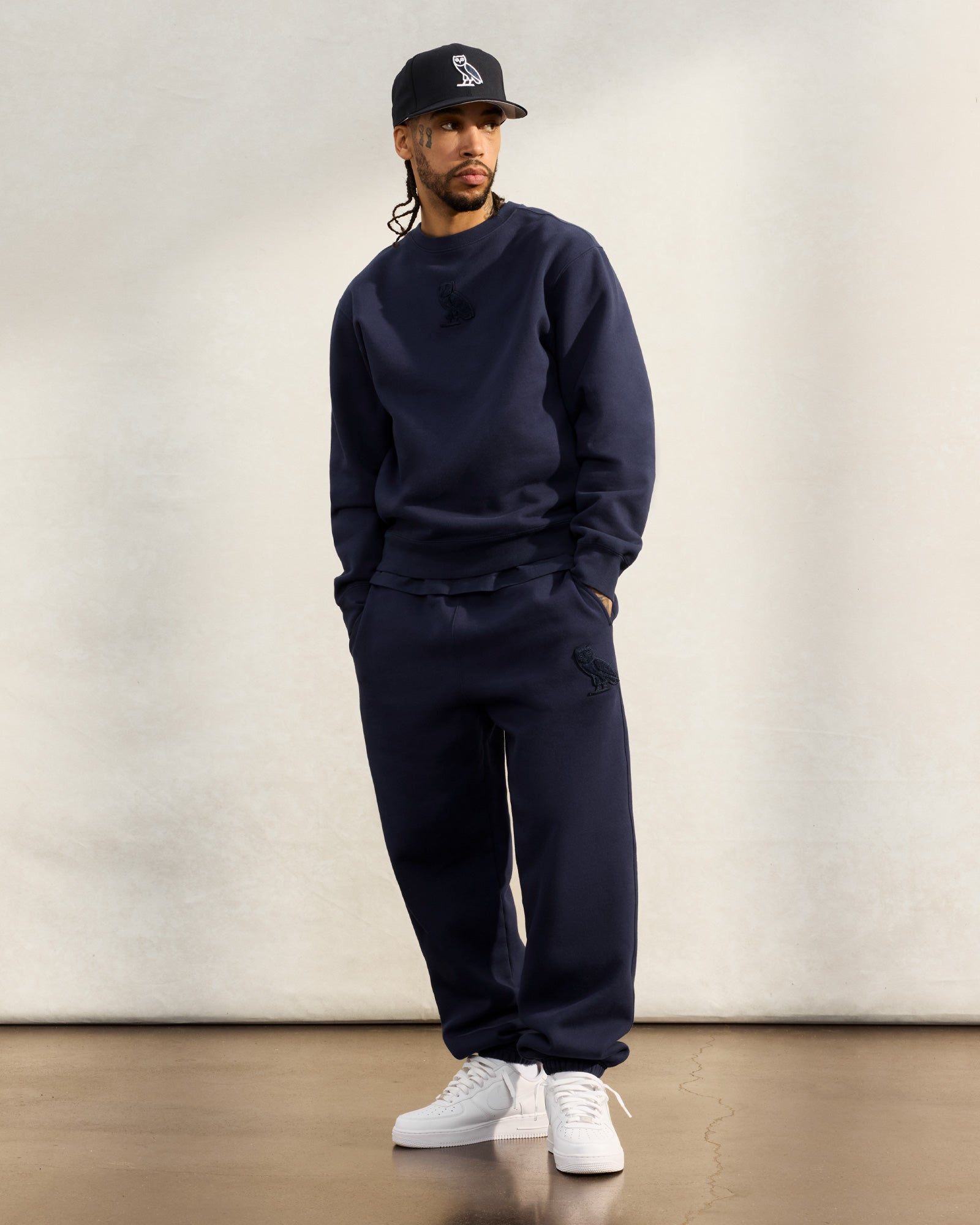 Mini OG Relaxed Fit Sweatpant - Navy IMAGE #2